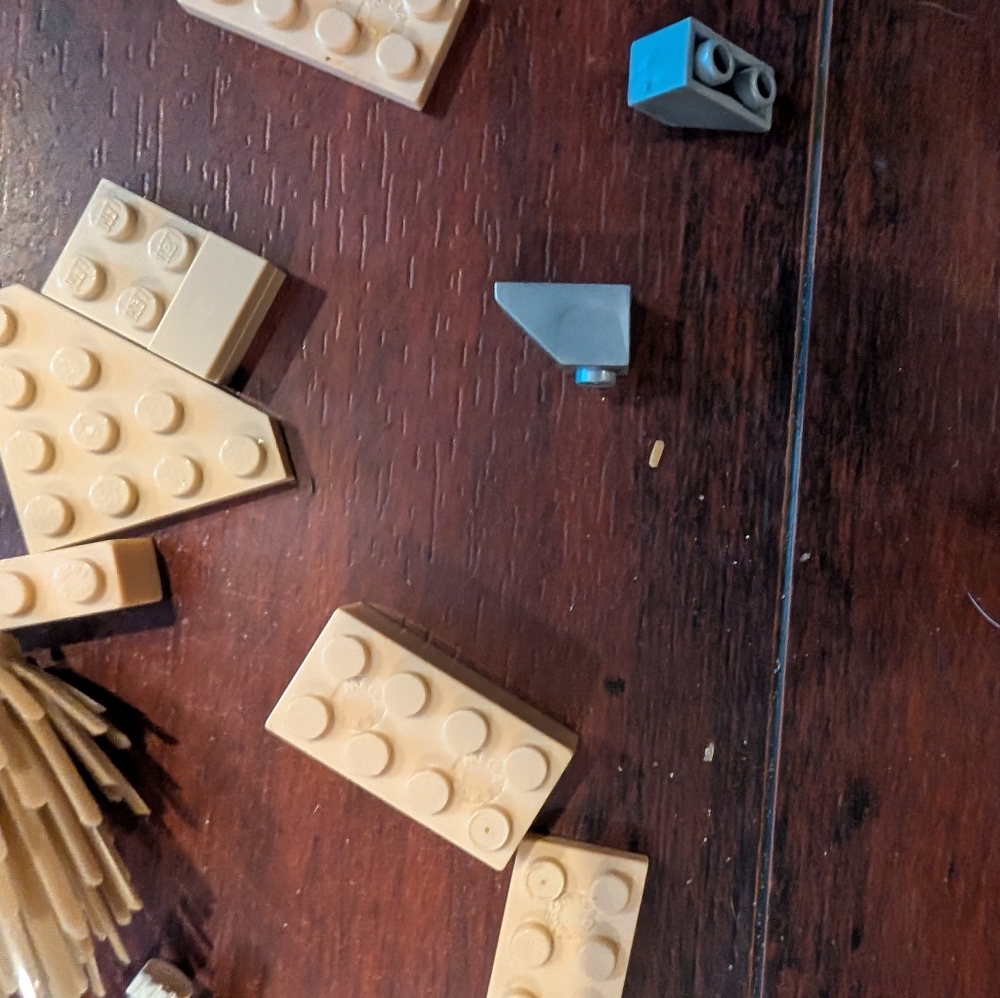 Random Tan Building Block Set with Skeleton Figure - Picture 3 of 5